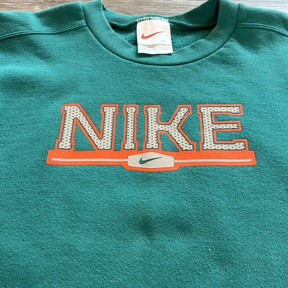 Vintage Nike Crewneck - Picture 3 of 16